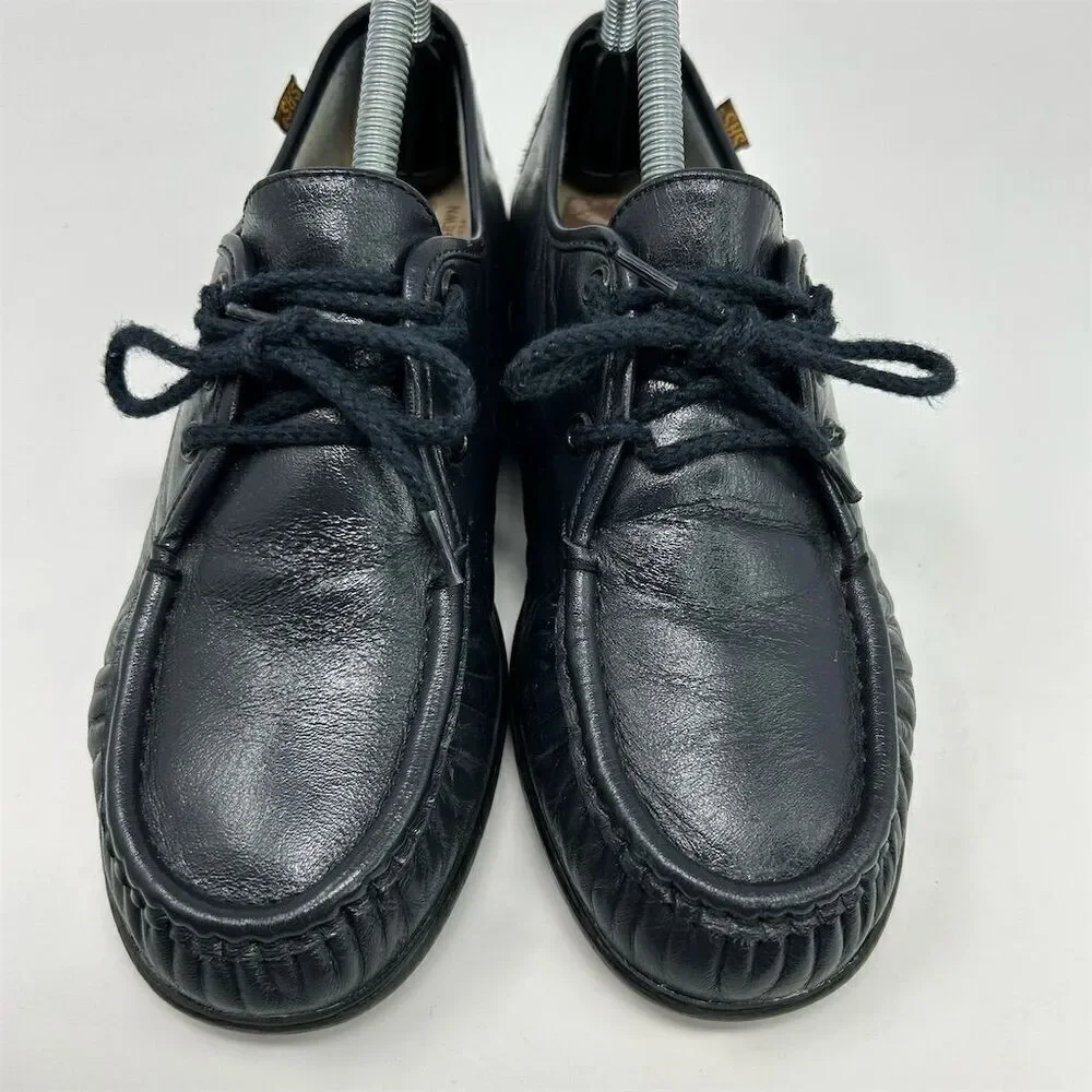 SAS black navy